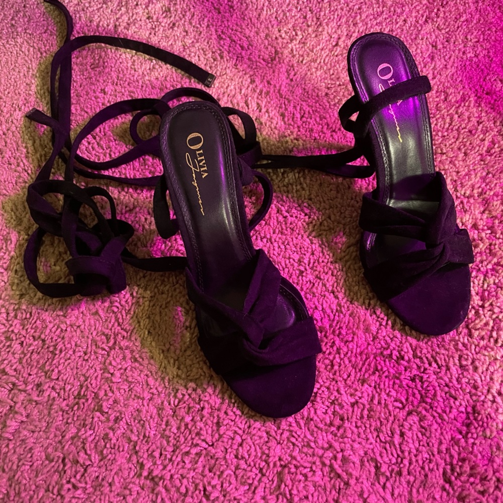 Size 7.5 Lace up black heels